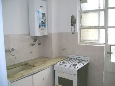 LOCALES - CON VIVIENDA - SAN TELMO, CAPITAL FEDERAL