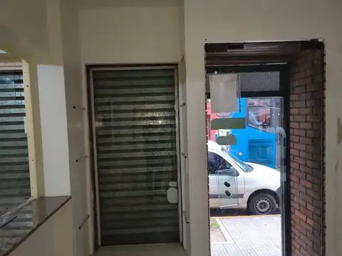 Local en Alquiler en San Cristóbal, $ 900.000