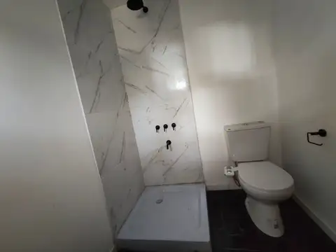 CASA EN VENTA EN PINAMAR