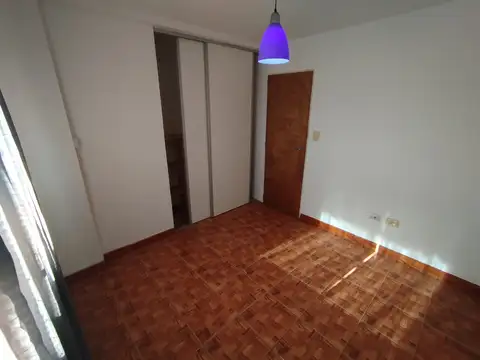 Departamento en Alquiler en Remedios de Escalada, $ 430.000