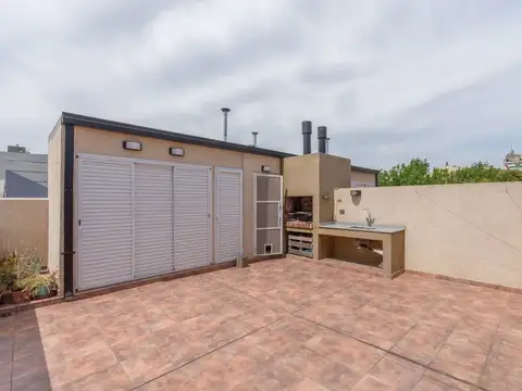 Venta 3 ambientes con Terraza y cochera Coghlan