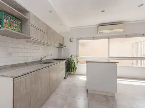 Depto Tipo Casa en Venta en Coghlan, USD 219.000