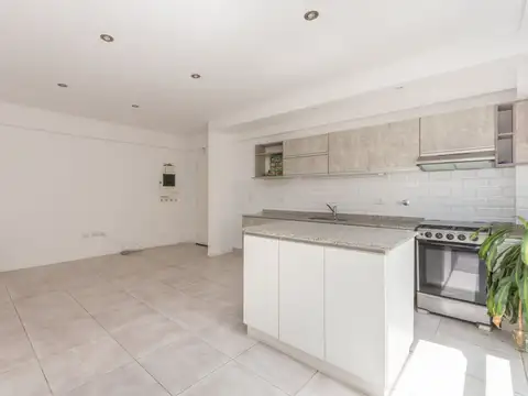 Depto Tipo Casa en Venta de 2 dormitorios