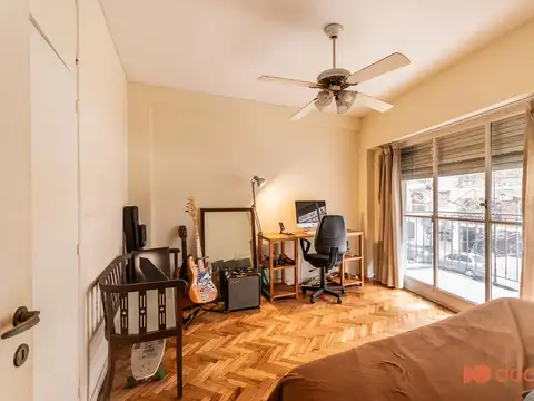 VENTA DEPARTAMENTO 3 AMBIENTES CON DEPENDENCIA BALCON PALERMO