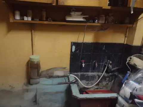 Depto Tipo Casa en Venta 50 años