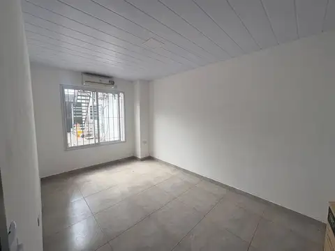 Departamento en Alquiler en Los Polvorines, $ 550.000