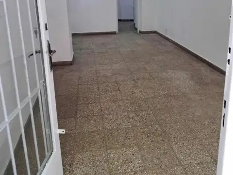 Quinquela Martín e/ Avenida Montes de Oca y General Hornos