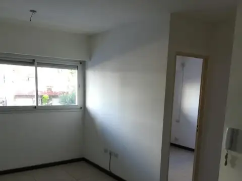 Alquiler 1 Dormitorio al frente