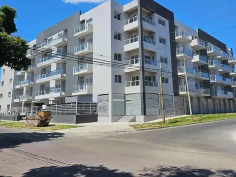 ALQUILER DEPARTAMENTO EN MORENO EDIFICIO PAGANO 2 AMBIENTES CON BALCON