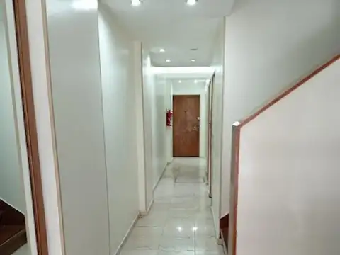 Recoleta 2 Amb. PB  cfte  interno . C/Patio. Apto Prof