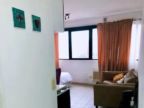 Paunero 900, Piso 5