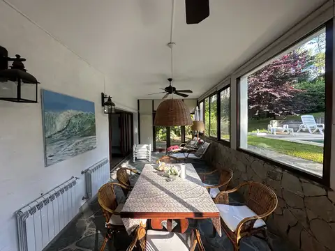 Casa en Alquiler Temporal con 2 cocheras