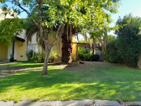 Casa Monoambiente con 3 baños