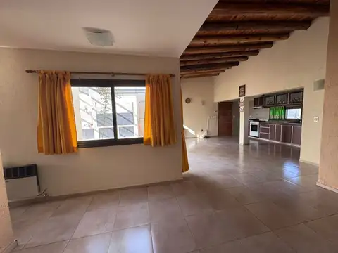 CASA 3 AMBIENTES EN VENTA EN LOS CORRALITOS