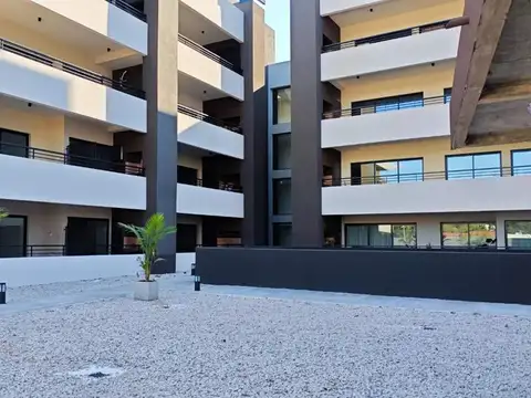 Alquiler monoambiente balcon parrilla cochera