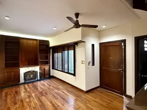 Depto Tipo Casa en Venta de 5 ambientes