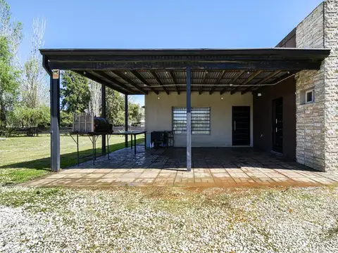 Casa en Venta con 1 cochera