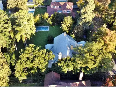 Terreno en Venta 40  mts Fondo