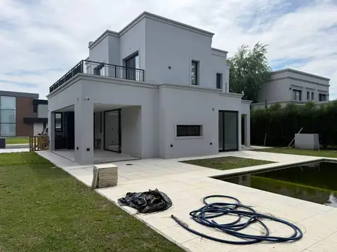 Casa en Venta A Estrenar