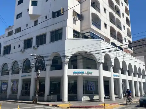 Venta de Departamento de Dos Dormitorios con cochera y Ameni