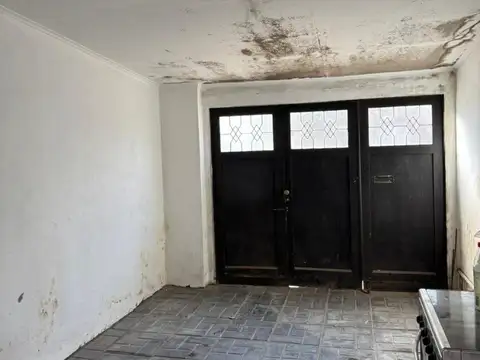 Casa con amplio Lote