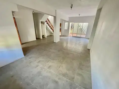 Oportunidad Casa Lote Propio con Terraza, Patio y Balcón. Colegiales