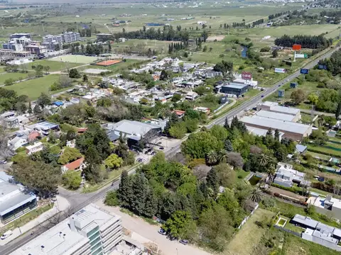 Terreno en alquiler en Fisherton 3300 metros cuadrados