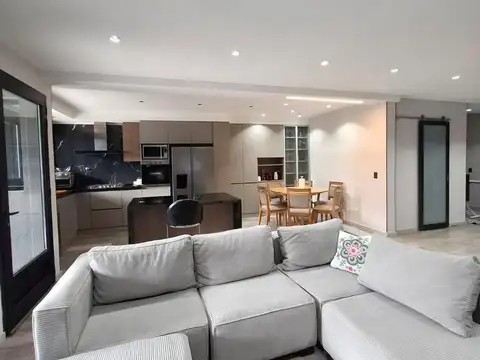 Casa en Venta en Villa Ballester, USD 379.000