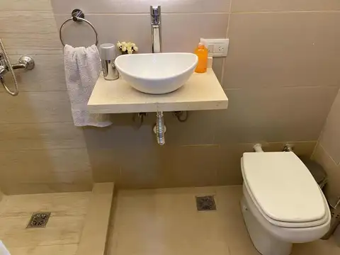 Casa 6 Ambientes en Venado 1 - Canning