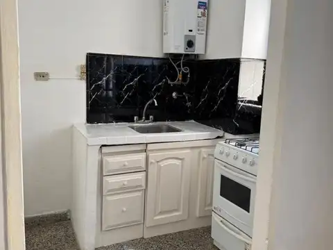 Bartolome Mitre 200