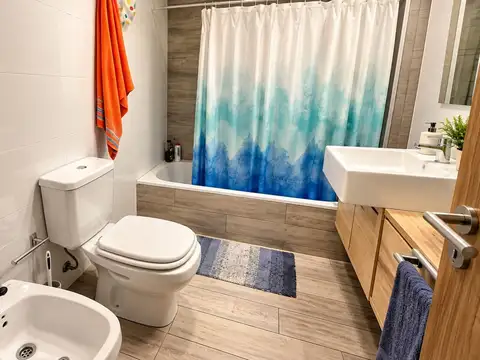 ALQUILER MONOAMBIENTE PUNTA CARRETAS CON MUEBLES