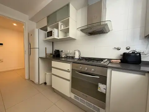 Departamento en Alquiler con 1 cocheras