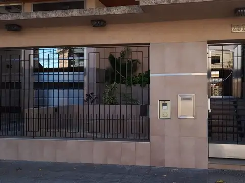 J De Garay 200, Piso 9°