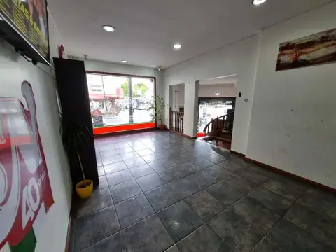 Local en Venta 30 años