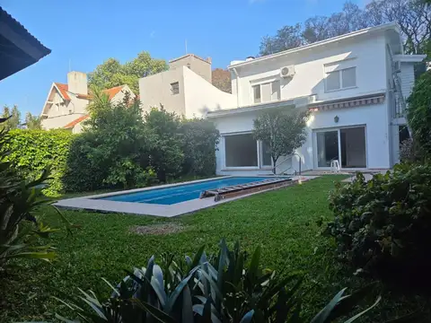 Casa en Venta en La Lucila Libertador / Río, USD 610.000