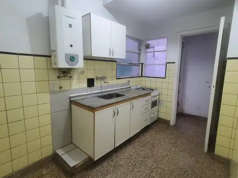 Departamento en Alquiler en Almagro, $ 700.000