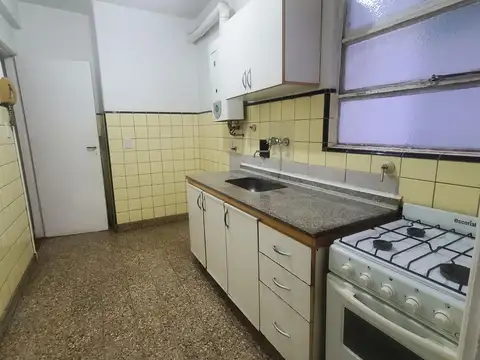Departamento en Alquiler en Almagro, $ 750.000