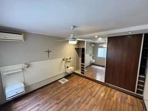 Casa en venta de 3 dormitorios y Patio, La Paz al 200