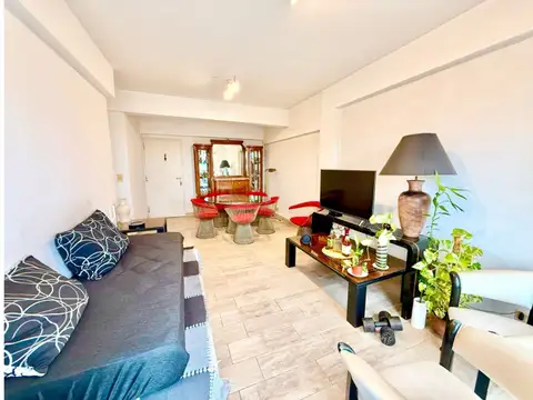 Departamento en Venta en Chacarita, USD 199.900