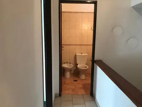 Depto Tipo Casa en Venta en Ramos Mejia Sur, USD 200.000