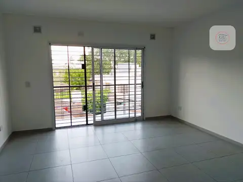 ALQUILER MONOAMBIENTE J. LEON SUAREZ