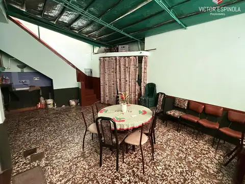 Depto Tipo Casa 3 ambientes con 2 baños