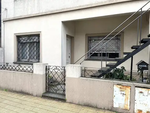 VENTA PH 3 AMBIENTE FLORIDA, REFACCION, FRENTE.