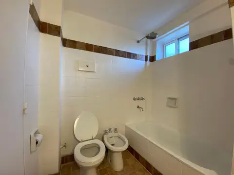 Departamento 4 ambientes con 1 baño