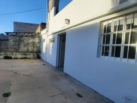 Interno Único (no PH) Zona Av. A. del Valle 7500