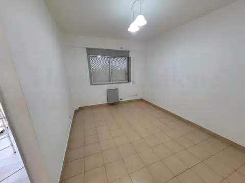 EXCELENTE DEPARTAMENTO 2 AMBIENTES EN CIUDAD MADERO