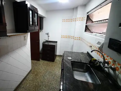VENTA, DPTO PLANTA BAJA CON RENTA