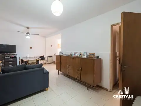 Depto Tipo Casa en Venta en Abasto, USD 78.000