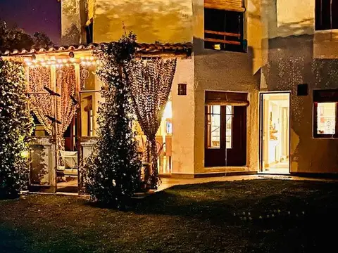 Casa en Venta con 1 cochera