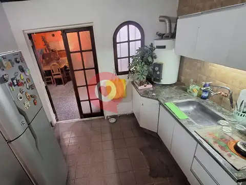 Casa en Cipolletti. Chile al 1000